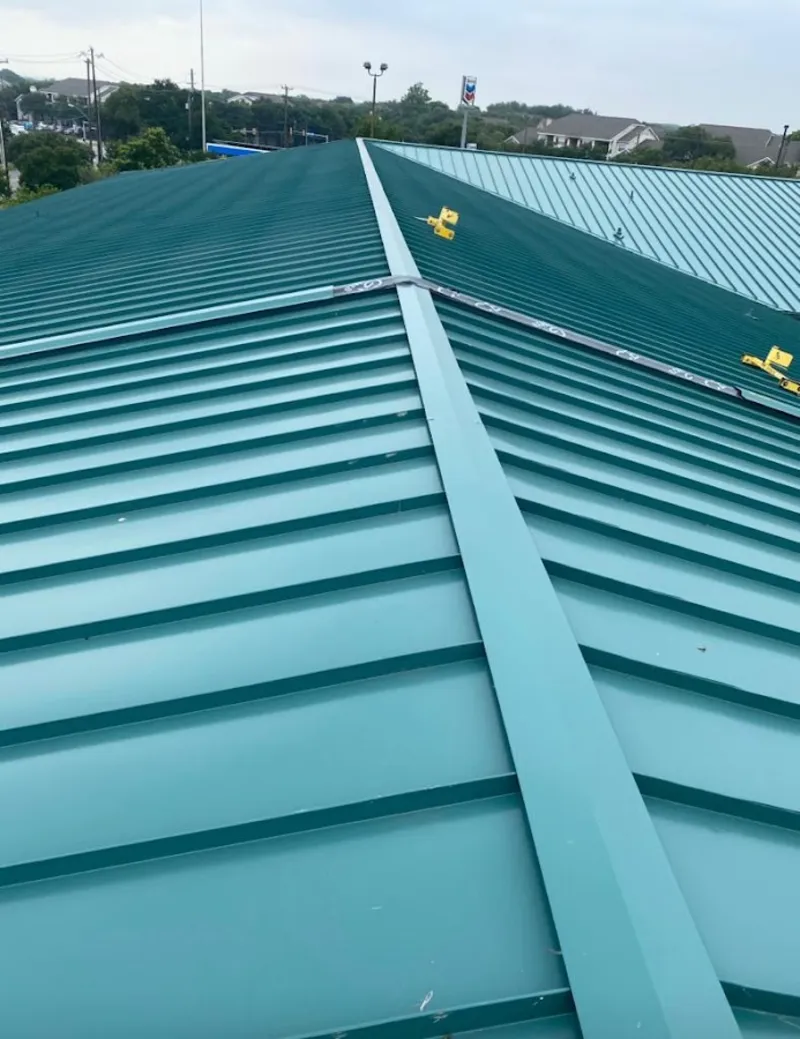 Green commercial metal roof ridge and valley for Metal Roof Repair in Healdsburg